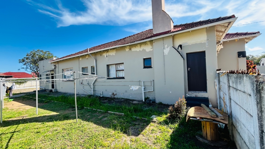 Commercial Property for Sale in Southernwood Eastern Cape